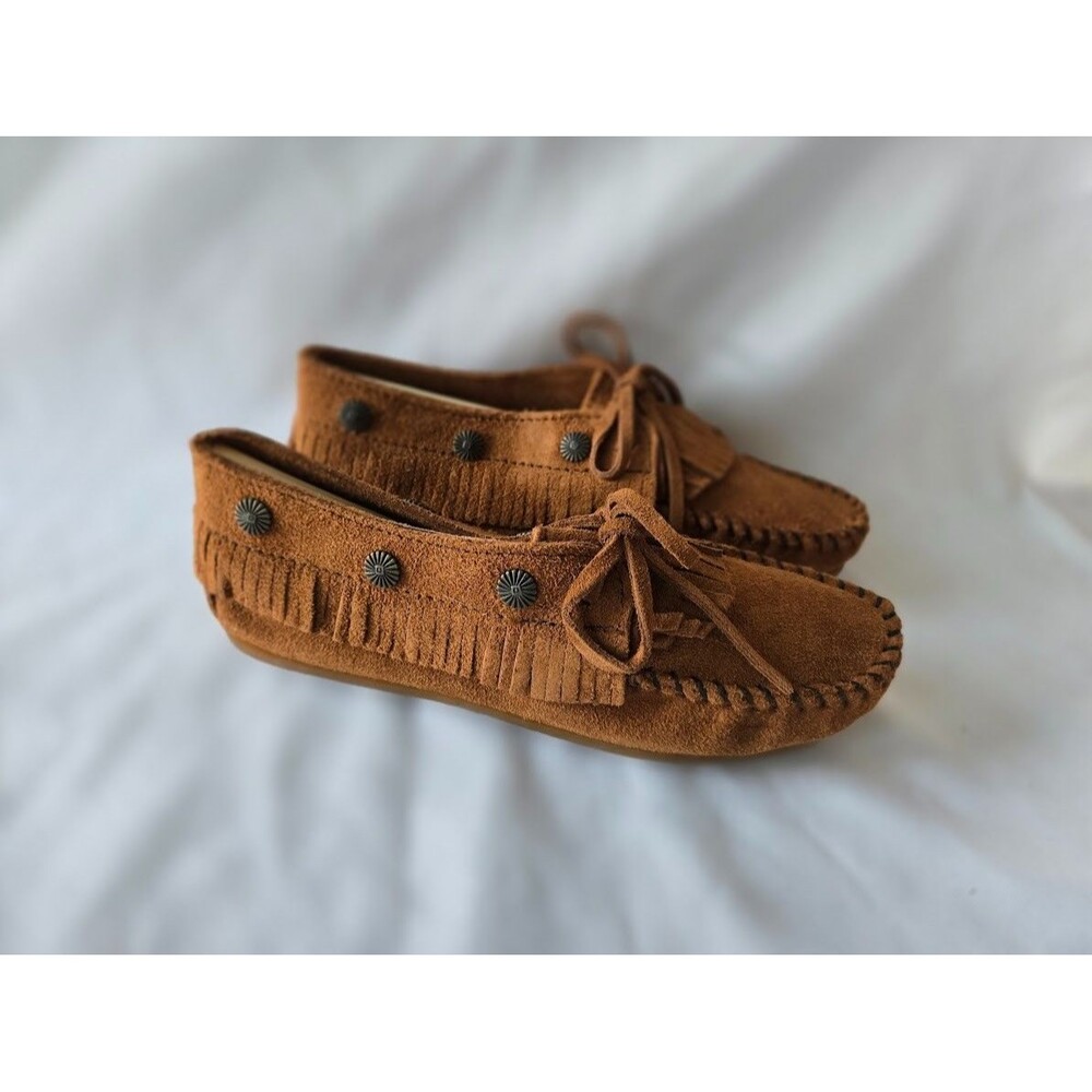 Minnetonka 532 Brown Fringe Moccasin Ankle Booties Shoes  Womens size 5.5 NEW